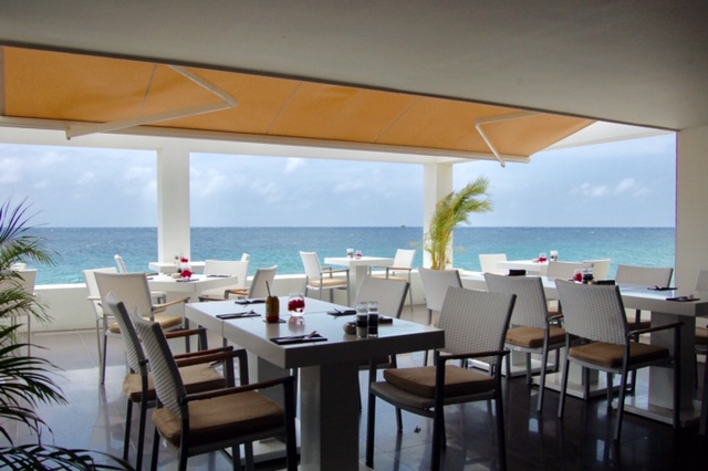 SaintTropezOceanClub_Curacao_restaurant